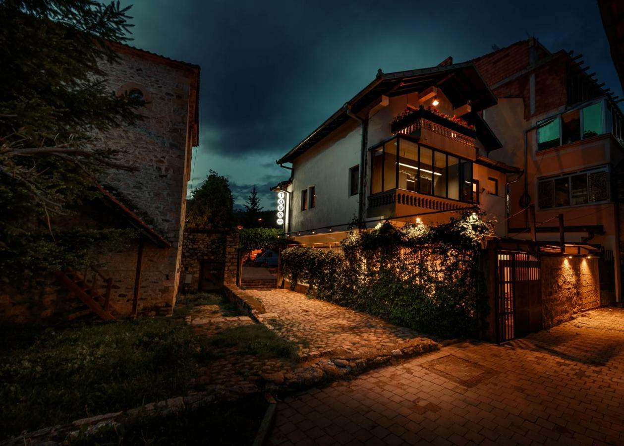 Town Hostel Peje Exteriér fotografie